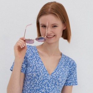 Μίνι μήκους περιτύλιγμα γύρω από το λαιμό σύνολο μανίκι floral φόρεμα