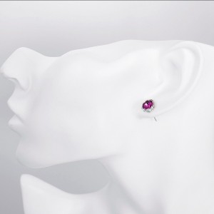 Η κορεατική έκδοση των απλών στρογγυλών σκουλαρίκια