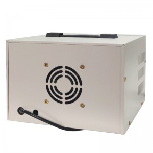 Το Komco AGM ξεκινά και σταματά τον καθαρό φορτιστή χαλκού αυτοκινήτου 12V24V έξυπνο φορτιστή μπαταρίας με υψηλή ισχύ.