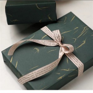 CMYK Εκτύπωση χαρτιού εφημερίδα πίνακα χαρτί προσαρμοσμένο χαρτί χαρτί περιτυλίγματος χαρτιού για γάμο ή πάρτι για δώρα