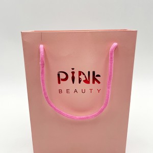 Χαρτοσακούλες που ενισχύουν την αξία της μάρκας