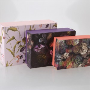 Λεπτό επιχρυσωμένο κουμπί ελαστικό κουτί δώρου κουμπιού