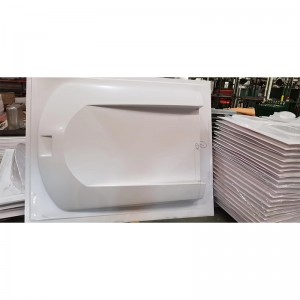 Πλαστικό κέλυφος αυτοκινήτου χωρίς οδηγό.