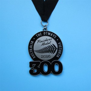 Running Man Special Design Medals Hollow Cool Polated Gold New Marathon Awards Medals