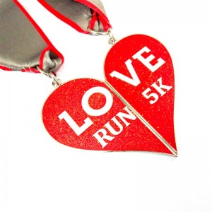 Ο τέλειος οδηγός δώρων για το Valentine\'s Day Love Holiday Shiny Run Medals