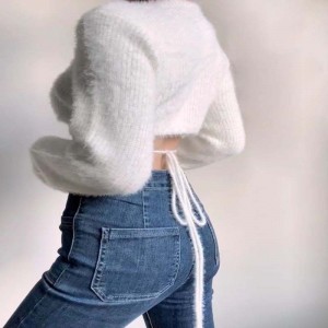 Σέξι βαθιά βουλεία με υψηλή περιεκτικότητα σε ζαχαροπλαστείο