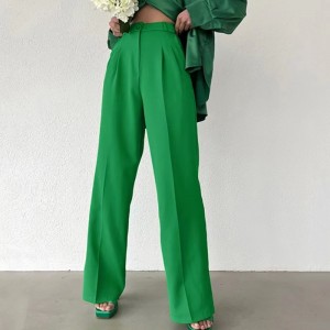 Η Ευρώπη και το καλοκαίρι των Ηνωμένων Πολιτειών χαλαρώνουν λεπτό παντελόνι με ευρύτατα παντελόνια