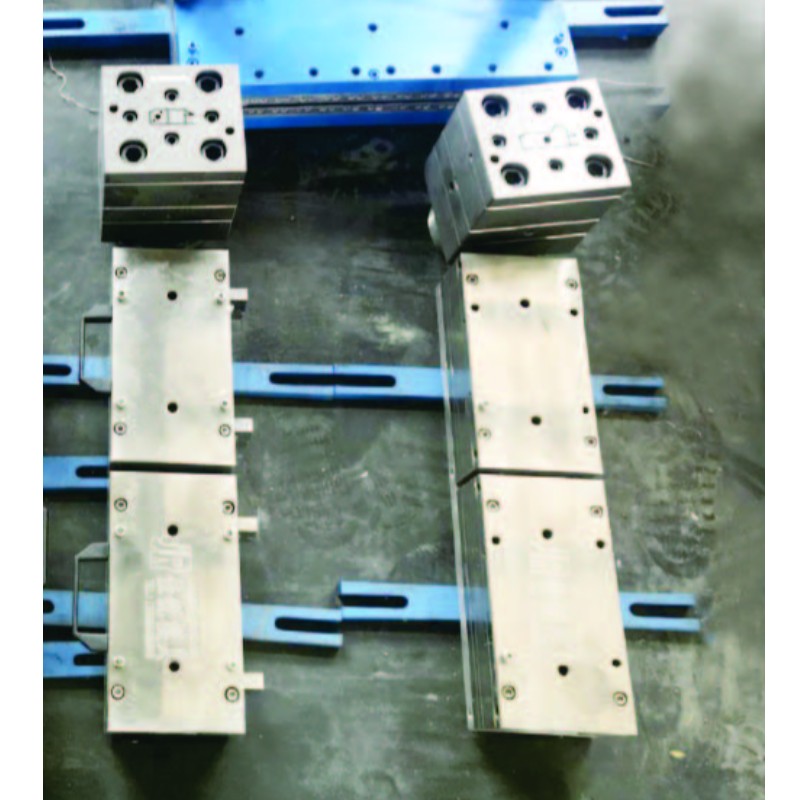 Μούχλα εξώθησης για τη σειρά μπάνιου PVC