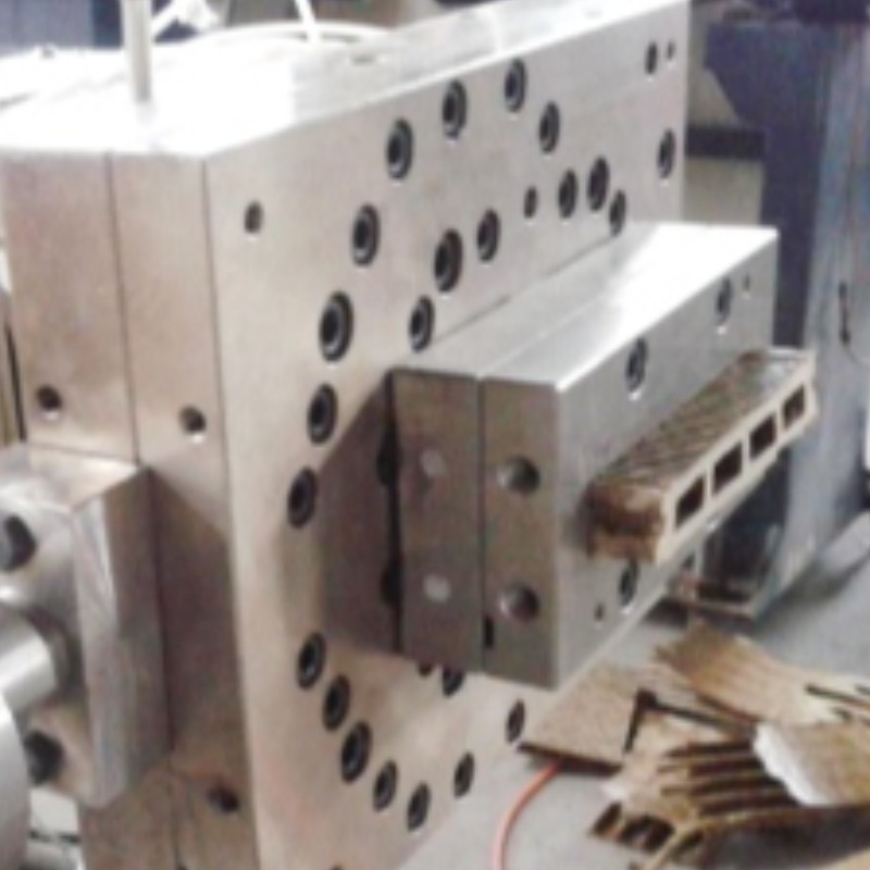 PP Wooded Plastic Mold