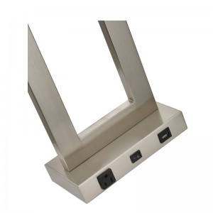 Gatsby One Light Table Lamp με φινίρισμα νικελίου, ένα διακόπτη rocker/off, μια βολική έξοδο και μια θύρα USB