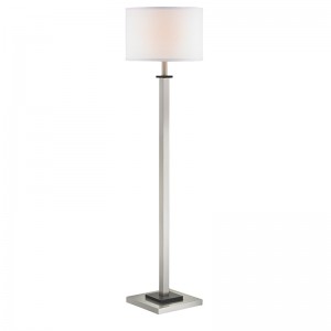 Hotel Metal Floor Lamp με φινίρισμα νικελίου και μαύρη προφορά στο ξενώνα