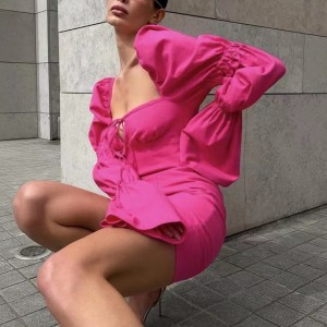 Σέξι τετράγωνο φόρεμα με μανίκι χιπούσου