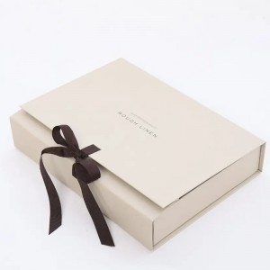 Προσαρμοσμένο κουτί δώρου βιβλίου