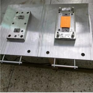 Καλούπι υλικού συνεχής. Ενιαία γροθιά, σύνθετο, σχέδιο, μούχλα χαλκού, σχεδιασμός και παραγωγή