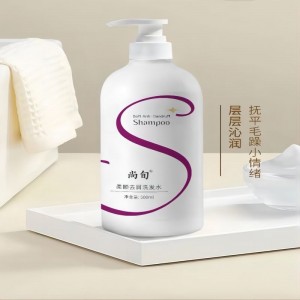 Μαλακό σαμπουάν αντι-στρέψης