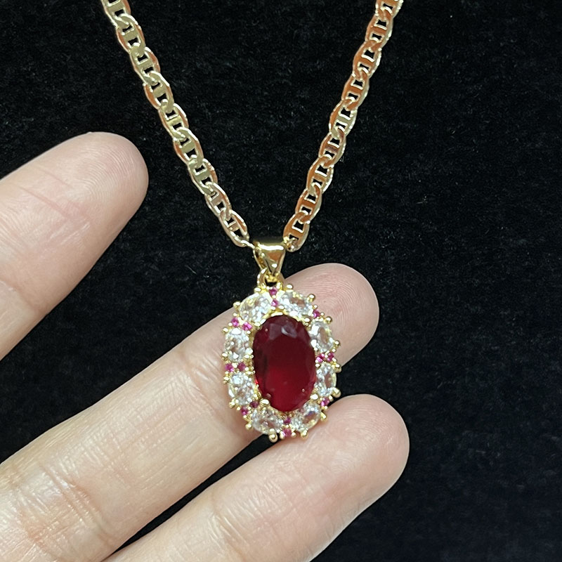 Royal Ruby Halo κολιέ με διαμάντι & Ροζ ζαφείρι τόνους σε χρυσή αλυσίδα 14K