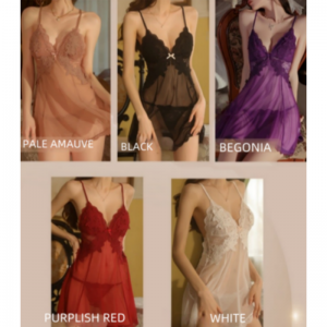 Σέξι εσώρουχα. Ένα βλέμμα - Μέσα, δελεαστικό φόρεμα με ένα καθαρό - ακόμη - σαγηνευτικό στυλ, που διαθέτει μαξιλάρια και ματίσματα δ...