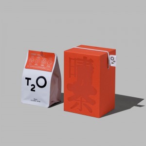 Ζωντανή πολυτελή τσάντα δώρου χαρτιού