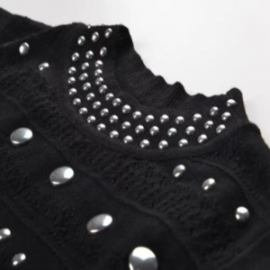 Καλοκαιρινό κολάρο σε κολάρο αμάνικο ώμο, μεταλλικά πλεκτά φορέματα