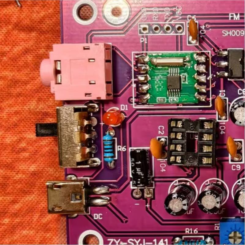 Από χιλιοστά αμπέρ σε 20 αμπέρ: Πώς χειρίζονται διαφορετικά ρεύματα οι εναλλάκτες επαφών; Μια τεχνική εικόνα από έναν επαγγελματί...